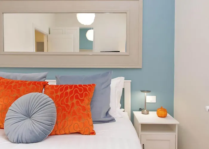 Apartament Spacious And Cozy Near Metro A Rzym