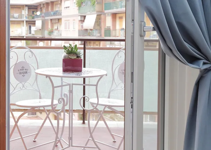 Spacious And Cozy Near Metro A Rzym