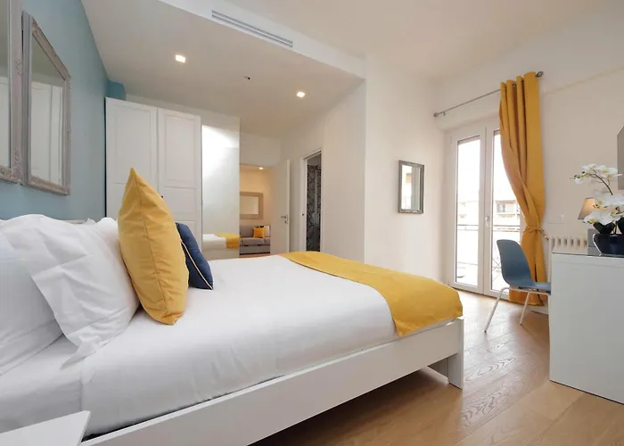 Spacious And Cozy Near Metro A Apartament